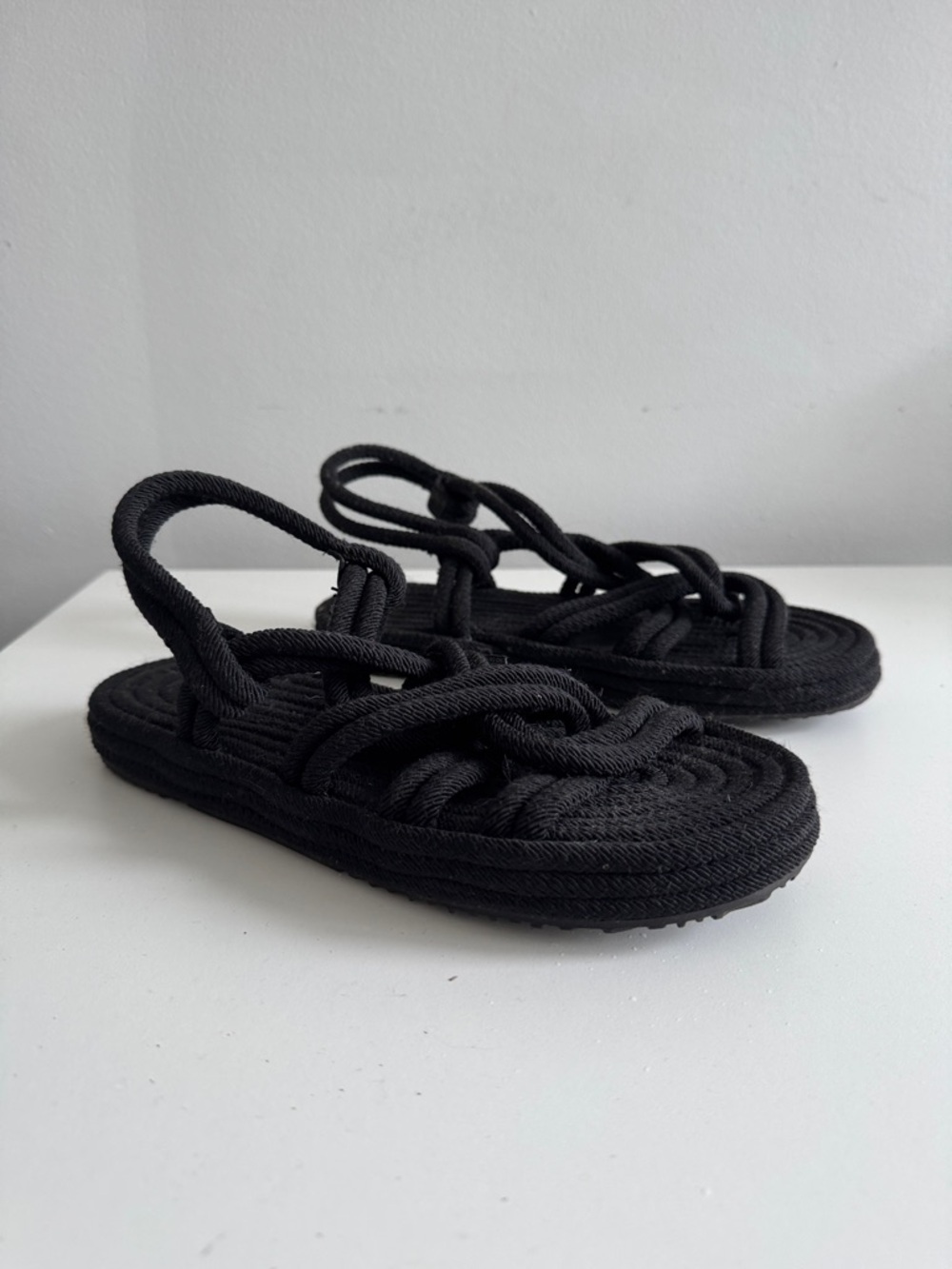 Women’s Black Knotted Rope Sandals — Casual Slip-On